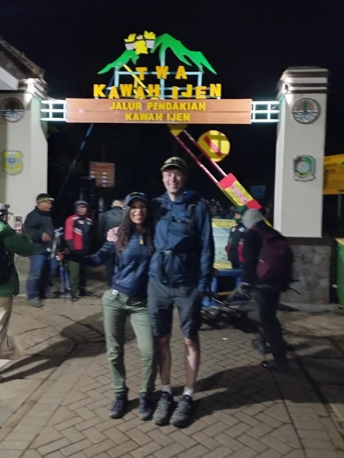 Dannu'S Homestay Ijen And Bromo Tour Banyuwangi  Dış mekan fotoğraf