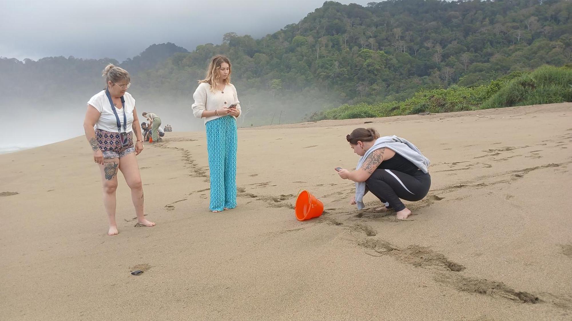Dannu'S Homestay Ijen And Bromo Tour Banyuwangi  Dış mekan fotoğraf